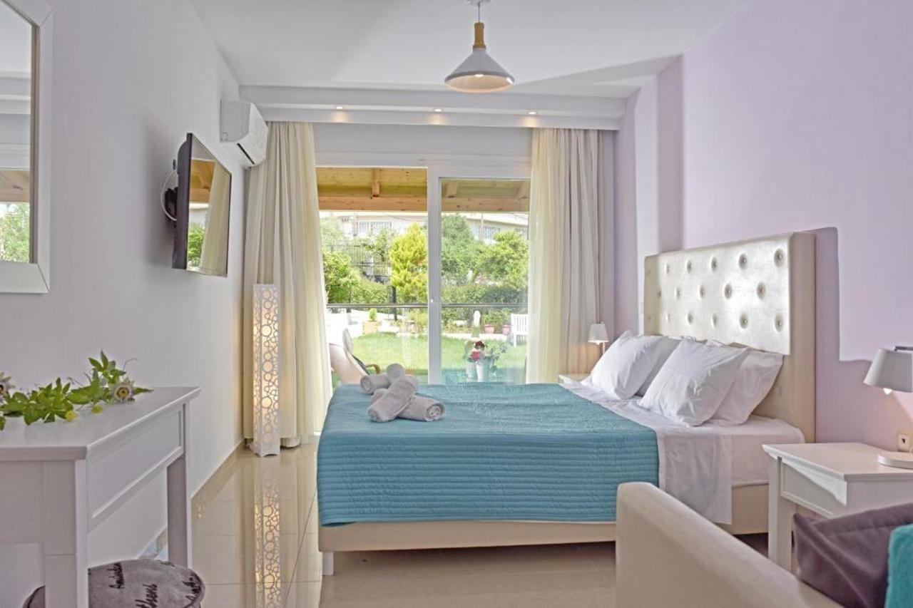 Palapart Gikas Suites And Studios Gouvia Buitenkant foto
