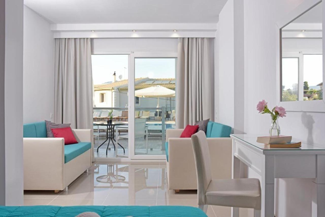 Palapart Gikas Suites And Studios Gouvia Buitenkant foto